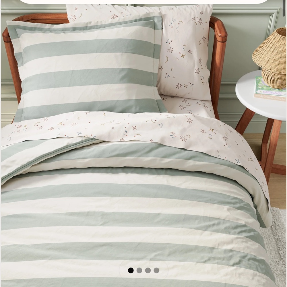 Striped Green and White duvet cover twin bed